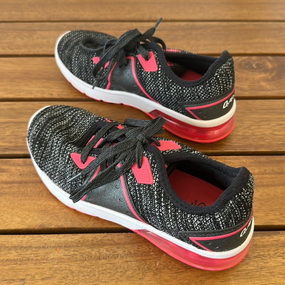 Kids O2 Air Technology Sneaker